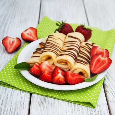 çilek ile Pancakes