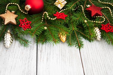 Süslü Noel ağacı