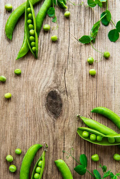 Pods Green Peas Pea Leaves Old Wooden Background Organic Food — Stock Photo, Image