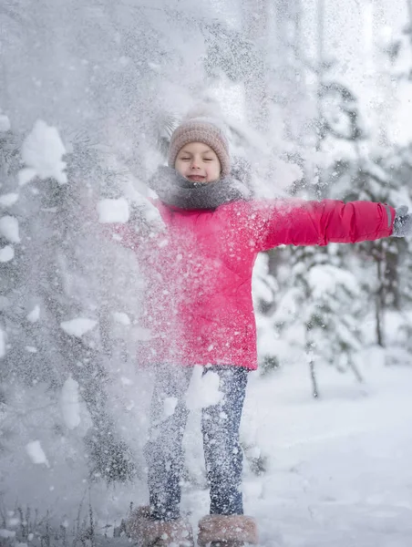 Child Winter Little Girl Playing Winter Beautiful Winter Child Portrait — Stock Photo, Image