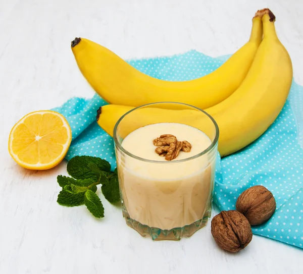 Banana smoothie — Stock Photo, Image