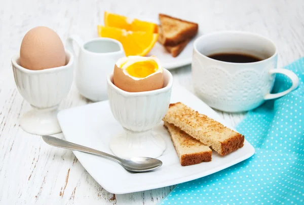 Huevos cocidos para el desayuno — Foto de Stock