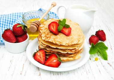 çilek ile Pancakes