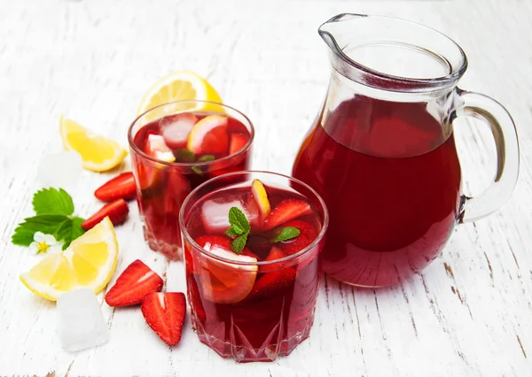 Sommer-Erdbeer-Drink — Stockfoto