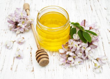 ile akasya çiçekleri tatlım