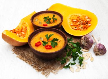 kabak çorbası kasede