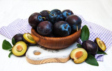 bir gemide tatlı Erik