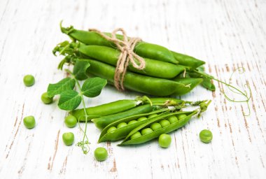 Yeşil taze bezelye