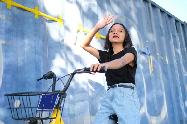 Portrait Asian Young Girl Wear Jean Black Shirt Yellow Bicycle — Stock Photo, Image