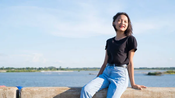 Asian Young Girl Wear Black Shirt Jean Sitting Bridge — Stock Photo, Image