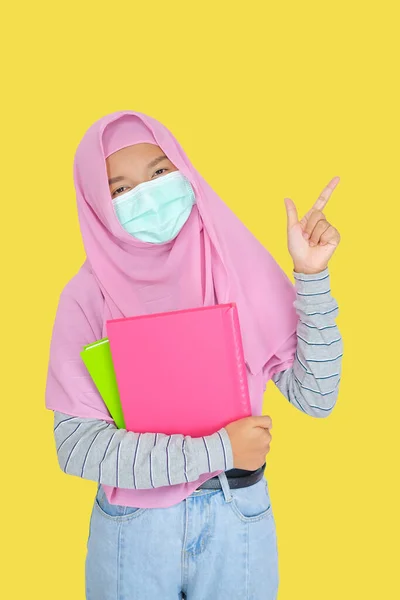 Student Young Girl Wear Pink Hijab Mask Yellow Background — Stock Photo, Image