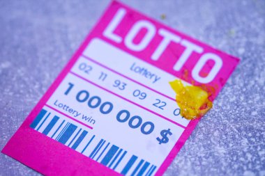 Bir milyon dolar kazanan piyango bileti