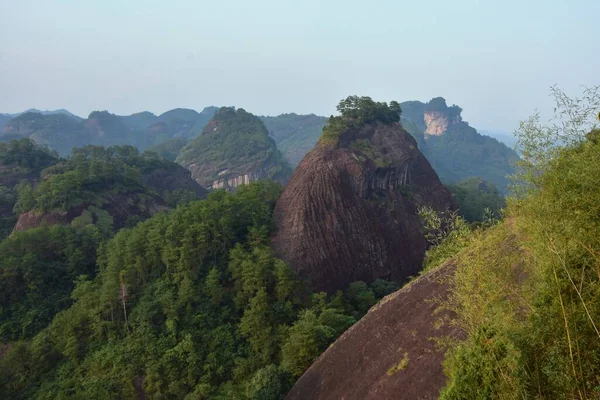 China Fujian Montaña Wuyi Naturaleza Montaña Mundial —  Fotos de Stock