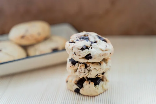 Chocolate Chip Cookies Top Each Other White Wooden Line Texture — Stock Photo, Image