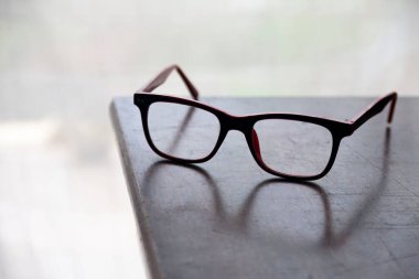 Dome columns and windows surrounding
