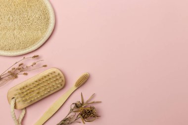 Doğal banyo aksesuarları, doğal banyo aksesuarları, çevre dostu ürünler.