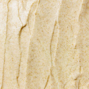 Kozmetik ürünleri. Vücut fırçası. Masada izler var.