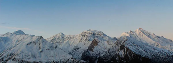 Hunza Vadisi Dağları manzarası, Hunza Vadisi Dağları 'nda Gündoğumu, Kuzey Pakistan, Gilgit-Baltistan