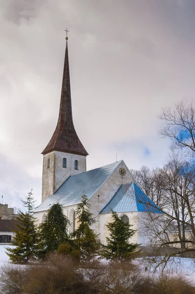 Rakvere 'deki Kutsal Üçleme Kilisesi. Estonya