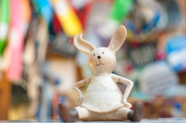 komik oyuncak tavşan