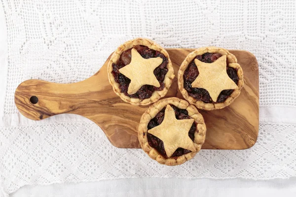 Traditional homemade fruit mince pies — Stock Photo, Image