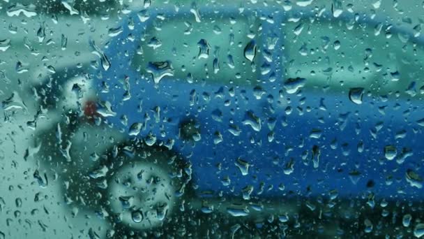 Car window under the rain close up — Stock Video