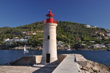 Leuchtturm bei Port d 'andratx auf Mallorca, İspanyol