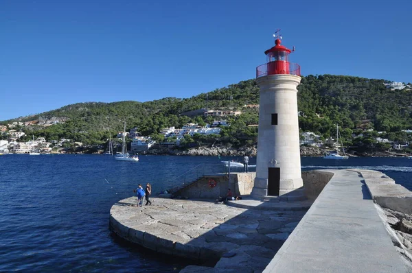 Leuchtturm bei Port d 'andratx auf Mallorca, İspanyol