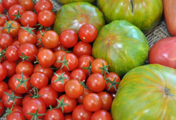 Tomaten Auf Einem Markt — Stock Photo, Image