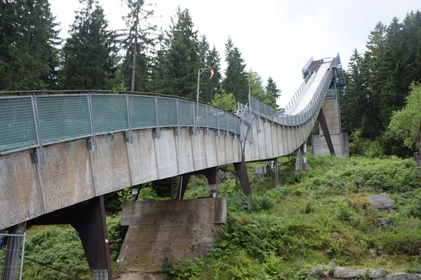 Skisprungschanze Bischofsgruen Fichtelgebirge Helységben — Stock Fotó