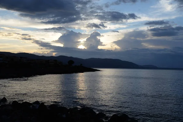 Bir der Kueste bei Sisi auf Kreta bükün