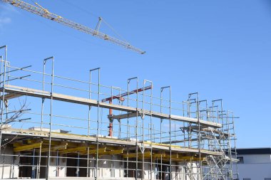 Baustelle mit einem Baugeruest