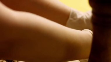 Antarktika Mutfak Sırrı. Kırmızı turplu mantar ezmeli sandviç. 4k Tarifi