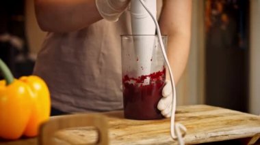 Haşlanmış pancar için blender kullanıyorum. Yeni anneler için Lezzetli Kırmızı Pizza. 4k video tarifi