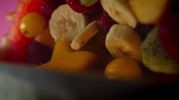 Faites de votre fête d'anniversaire spéciale avec le panier de pastèque. Vidéo 4k — Video