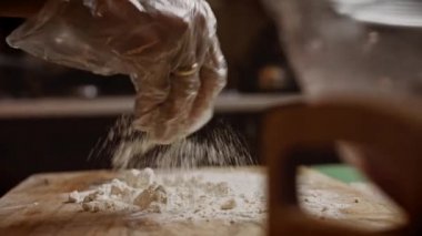 Masaya un koymuştum. 4k video