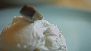 Eski zaman kremalı dondurması. 4k makro video
