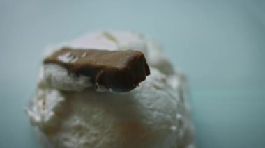 Eski zaman kremalı dondurması. 4k makro video