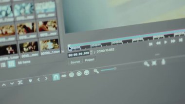 Bir video düzenleme yazılımı arayüzü içinde bir video dosyası seçiliyor ve görüntüleniyor.