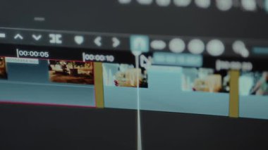 Bir video düzenleme yazılımı içindeki bir çalma videosunun zaman çizelgesi.