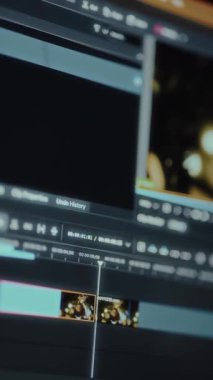 Ortam kliplerini düzenlemek için video düzenleme yazılımı zaman çizelgesi.