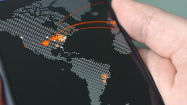 Siber savaş alanı, turuncu çizgiler gerçek zamanlı siber saldırıları temsil ediyor..