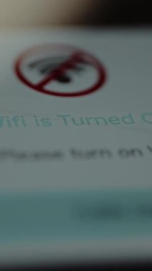 Wi-Fi uyarı iletisi kapatıldı, Wi-Fi 'yi açmak için seçenek.