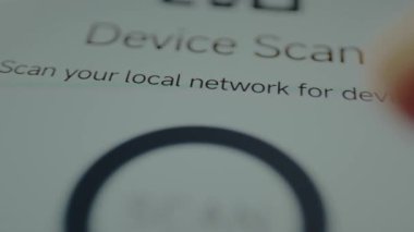 Cihazlar için yerel ağı tara, kullanıcı Başlangıç düğmesine tıklıyor.