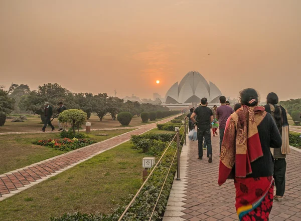 Delhi, Indie 6 stycznia 2016: Lotus Temple w New Delhi, Indie. — Zdjęcie stockowe