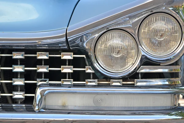 Ретро-фары спорткара Buick Electra, 1959 год — стоковое фото