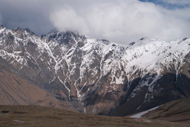 Karla kaplı dağlar. Kafkas Dağları, Georgia