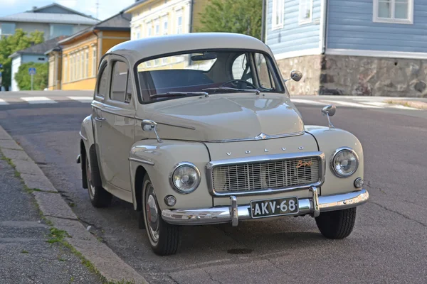 Porvoo, Finland - 25 juli 2015: Volvo B18, retro auto — Stockfoto