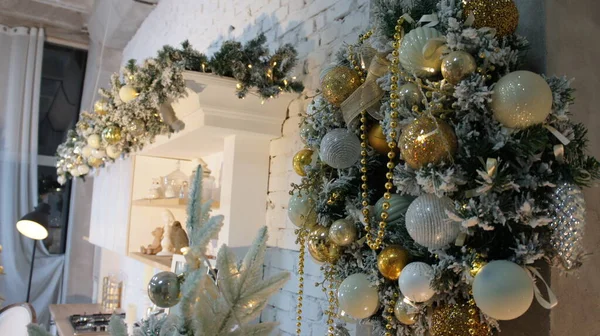 Yeni yıl arifesi, Noel çelengi, yeni yıl mutfağı.