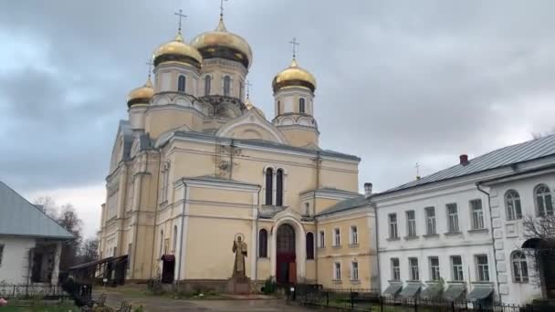 Kazan Kadın Manastırı Vyshny Volochek Tver Bölgesi — Stok video